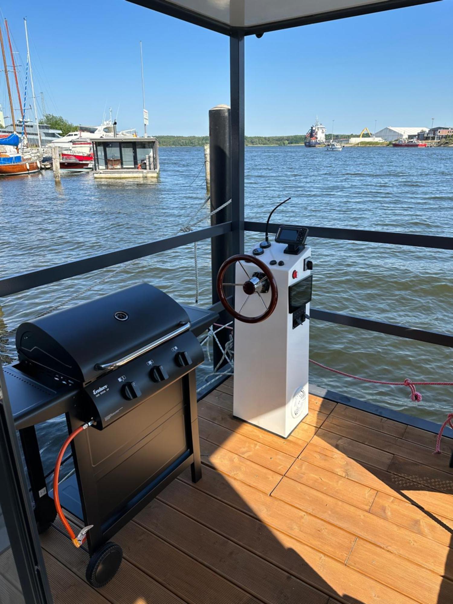 Premium Hausboot Trave Traum Apartment Lübeck Exterior foto